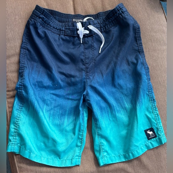 Abercrombie & Fitch Gradient Blue Athletic Shorts - Picture 1 of 2